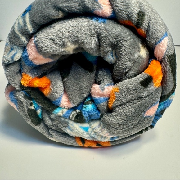 NWT. Disney Stitch Halloween plush Throw. The gray Blanket. Stitch in costumes - Picture 11 of 11